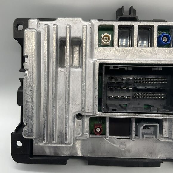 2019-2020 Dodge Ram OEM VP2 Uconnect Multi Media Radio Display Receiver Untested - Picture 8 of 10